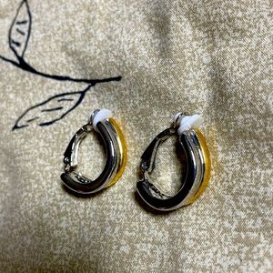 NWOT two-tone clip on earrings
